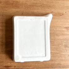 Load image into Gallery viewer, Antique Ensign 5x4 Ceramic Photographic Fixing Tray