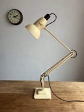 Load image into Gallery viewer, 1950's Cream 1227 Herbert Terry Anglepoise