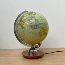 Load image into Gallery viewer, 1960's 'JRO Globus' Illuminated German Globe