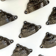 Load image into Gallery viewer, Antique Kenrick Cast Iron Cup Handle