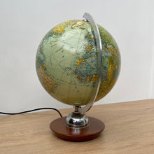 Load image into Gallery viewer, 1960's 'JRO Globus' Illuminated German Globe