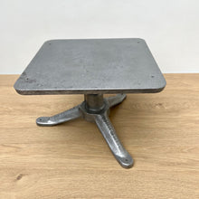 Load image into Gallery viewer, Tiranti Scopas Sculpting/Modelling Table Stand