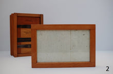 Load image into Gallery viewer, Antique Eastman Kodak Printing Frame 5x3