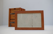 Load image into Gallery viewer, Antique Eastman Kodak Printing Frame 5x3