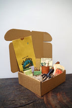 Load image into Gallery viewer, The Gardener Gift Hamper - Verveine