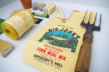 Load image into Gallery viewer, The Gardener Gift Hamper - Saffron