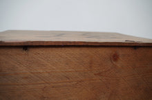 Load image into Gallery viewer, 'Elliman's Universal Embrocation' Pharmacy Box c.1900's