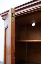 Load image into Gallery viewer, An Early 20th Century 'La Flor de Cuba' Cigar Humidor Cabinet