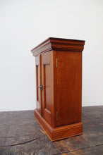Load image into Gallery viewer, An Early 20th Century 'La Flor de Cuba' Cigar Humidor Cabinet