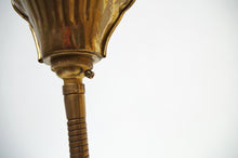 Load image into Gallery viewer, Double Clam Shell Wall Lights