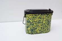 Load image into Gallery viewer, Vintage French Enamel Speckled Lunch Box/Tin c.1940's