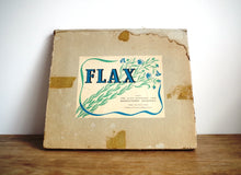 Load image into Gallery viewer, Flax Spinners & Manufacturering Vintage Educational Sample Box