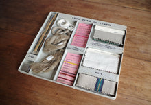 Load image into Gallery viewer, Flax Spinners & Manufacturering Vintage Educational Sample Box