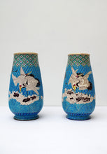 Load image into Gallery viewer, Pair of Japanese Kinkozan Vases
